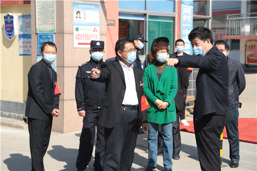 周村区人民政府 教体动态 周村一中:副区长胡波到周村一中调研指导
